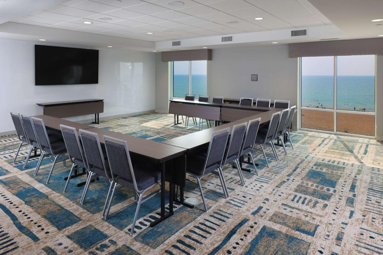 Hampton Inn & Suites Manistee, Mi Εξωτερικό φωτογραφία