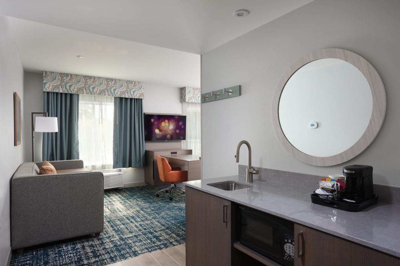 Hampton Inn & Suites Manistee, Mi Εξωτερικό φωτογραφία