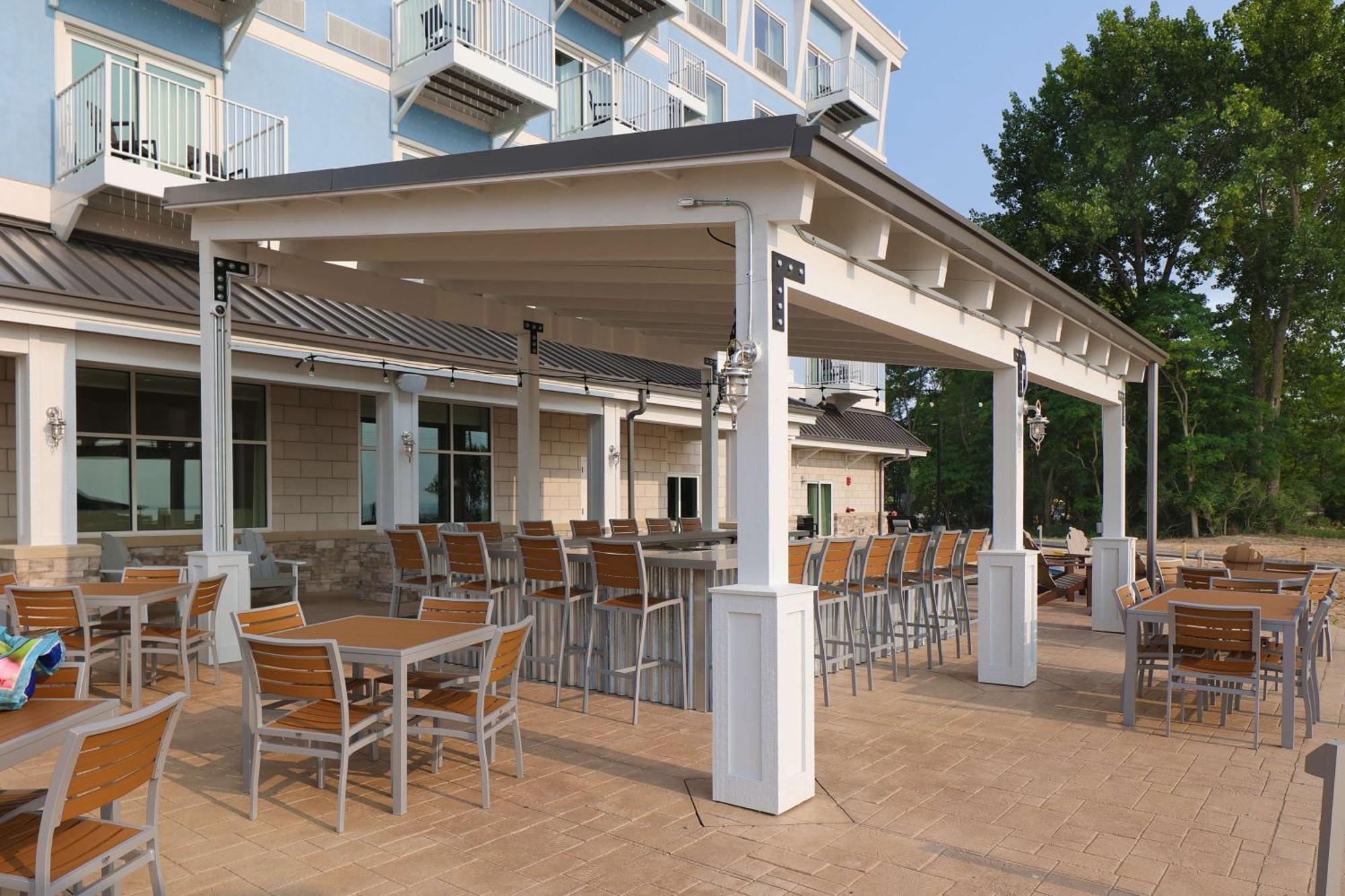 Hampton Inn & Suites Manistee, Mi Εξωτερικό φωτογραφία